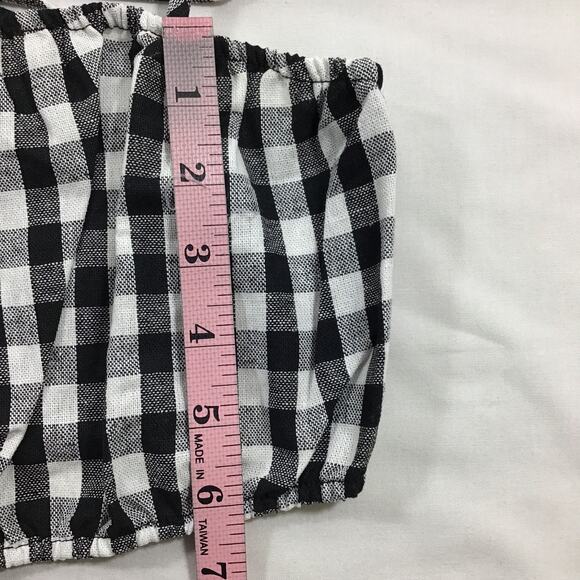 NO LESS THAN SZ M black gingham Spaghetti Strap Sleeveless Crop Top NWT 0B4 - Picture 3 of 6